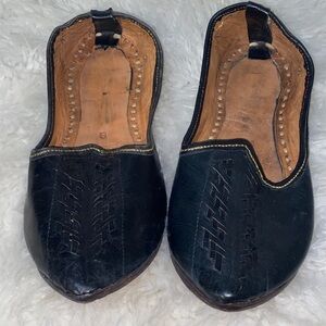 Fabindia Black Leather Majari Jutti Slip-Ons with Gold Stitching
